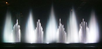 water1.jpg (9523 bytes)